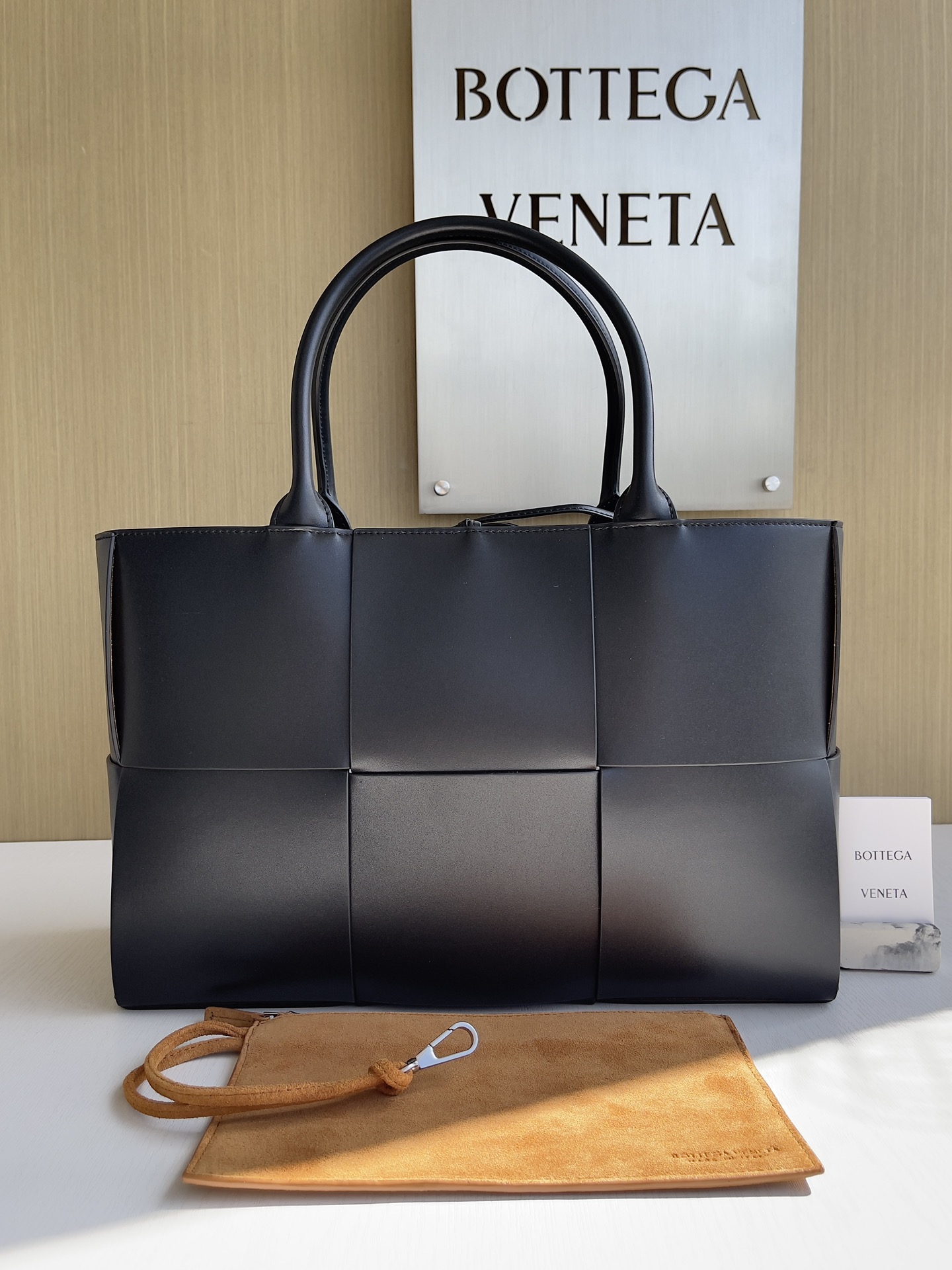 보테가 베네타 Bottega Veneta 609175 Arco Tote 41cm