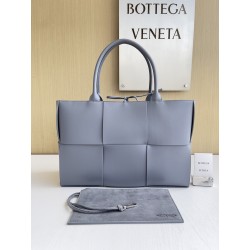 보테가 베네타 Bottega Veneta 609175 Arco Tote 41cm