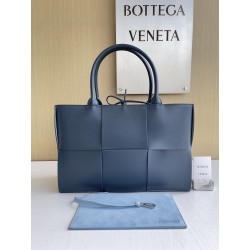 보테가 베네타 Bottega Veneta 609175 Arco Tote 41cm
