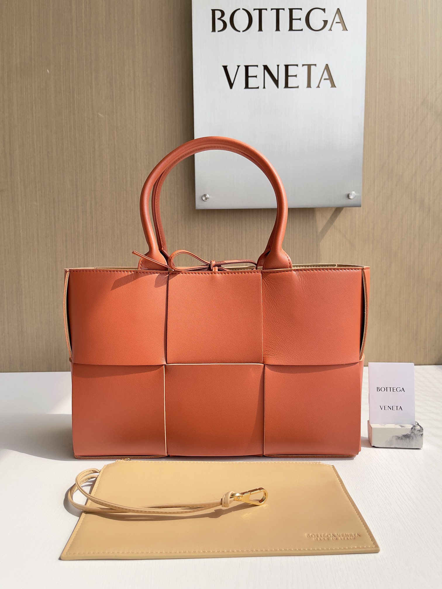 보테가 베네타 Bottega Veneta 652867 Mini Arco Tote 30cm