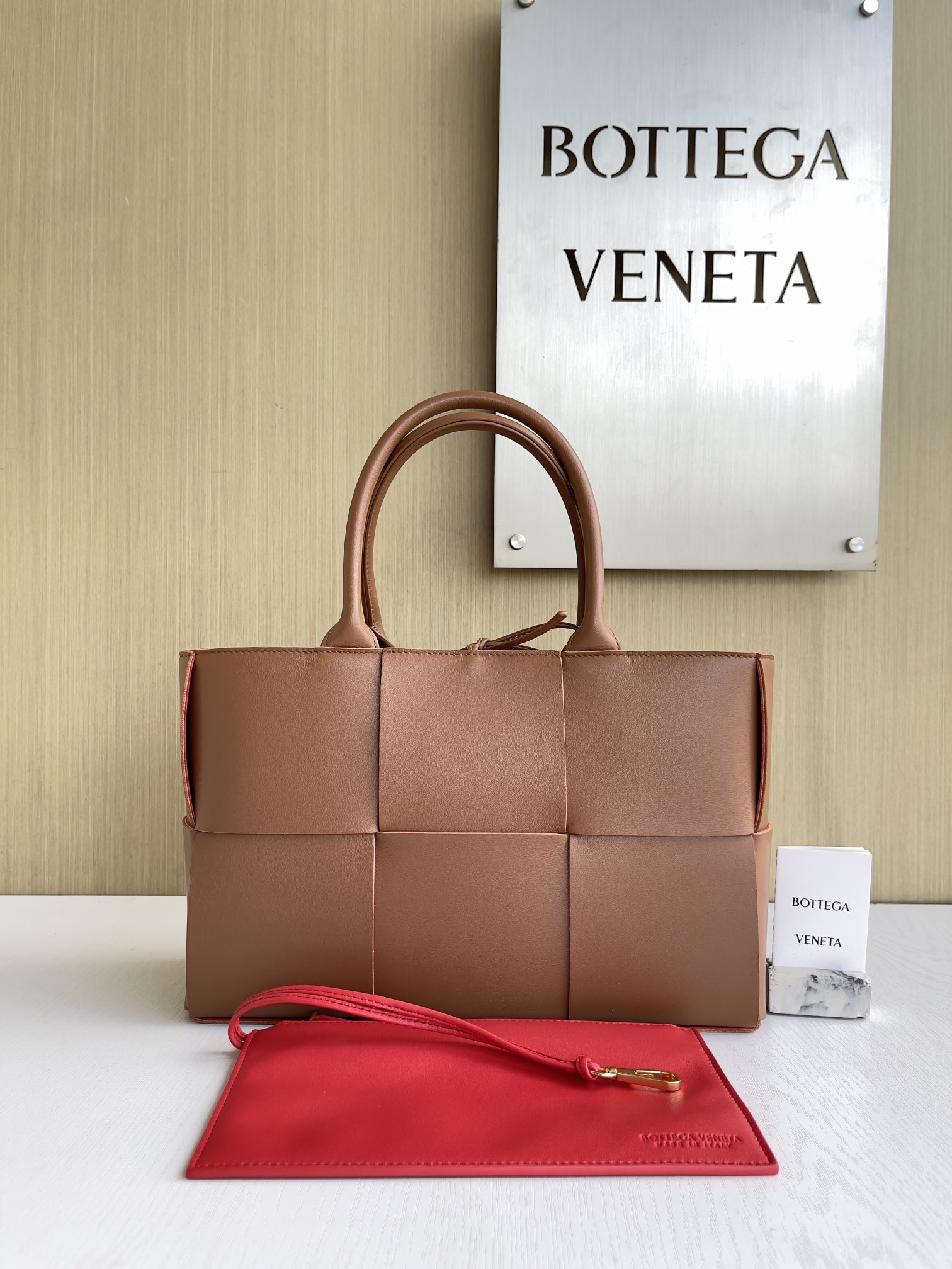 보테가 베네타 Bottega Veneta 652867 Mini Arco Tote 30cm