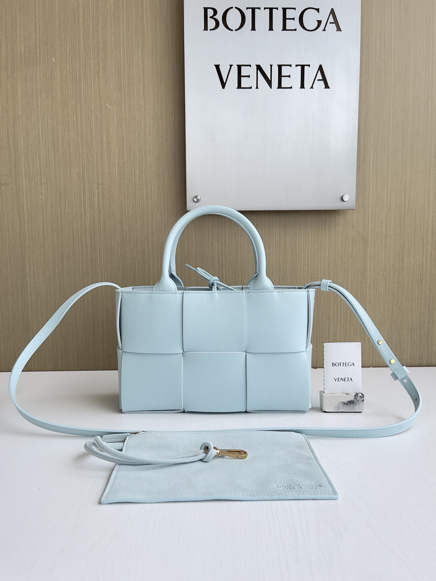보테가 베네타 Bottega Veneta 709337 Arco Tote 25cm