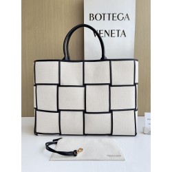 보테가 베네타 Bottega Veneta 710196 Arco Tote Bag 47cm