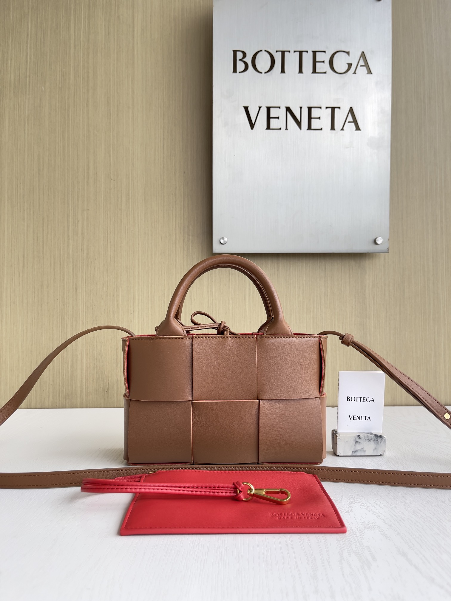 보테가 베네타 Bottega Veneta 729029 Arco Tote 20cm