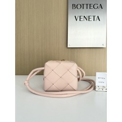 보테가베네타 Bottega Veneta 701915 Cassette 14CM