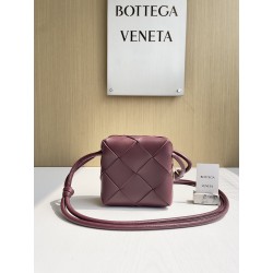 보테가베네타 Bottega Veneta 701915 Cassette 14CM