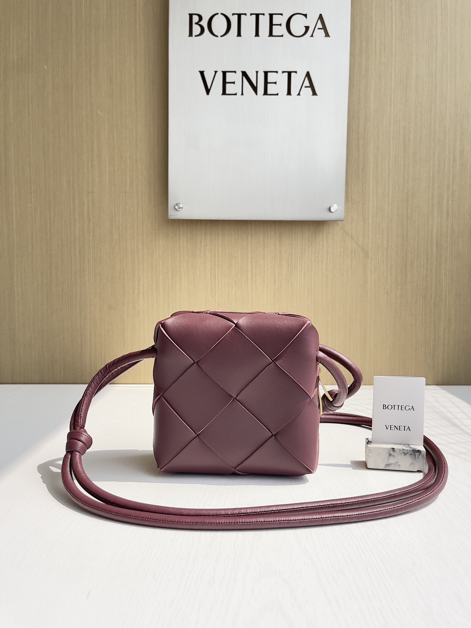 보테가베네타 Bottega Veneta 701915 Cassette 14CM