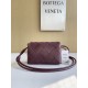 보테가베네타 Bottega Veneta 709417 Cassette Camera Bag 21cm