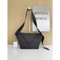 보테가 베네타 Bottega Veneta 815807 Sawyer 25cm
