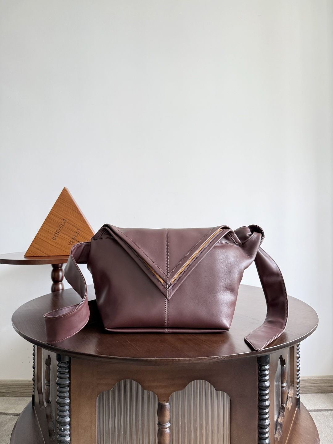 보테가 베네타 Bottega Veneta 815807 Sawyer 25cm