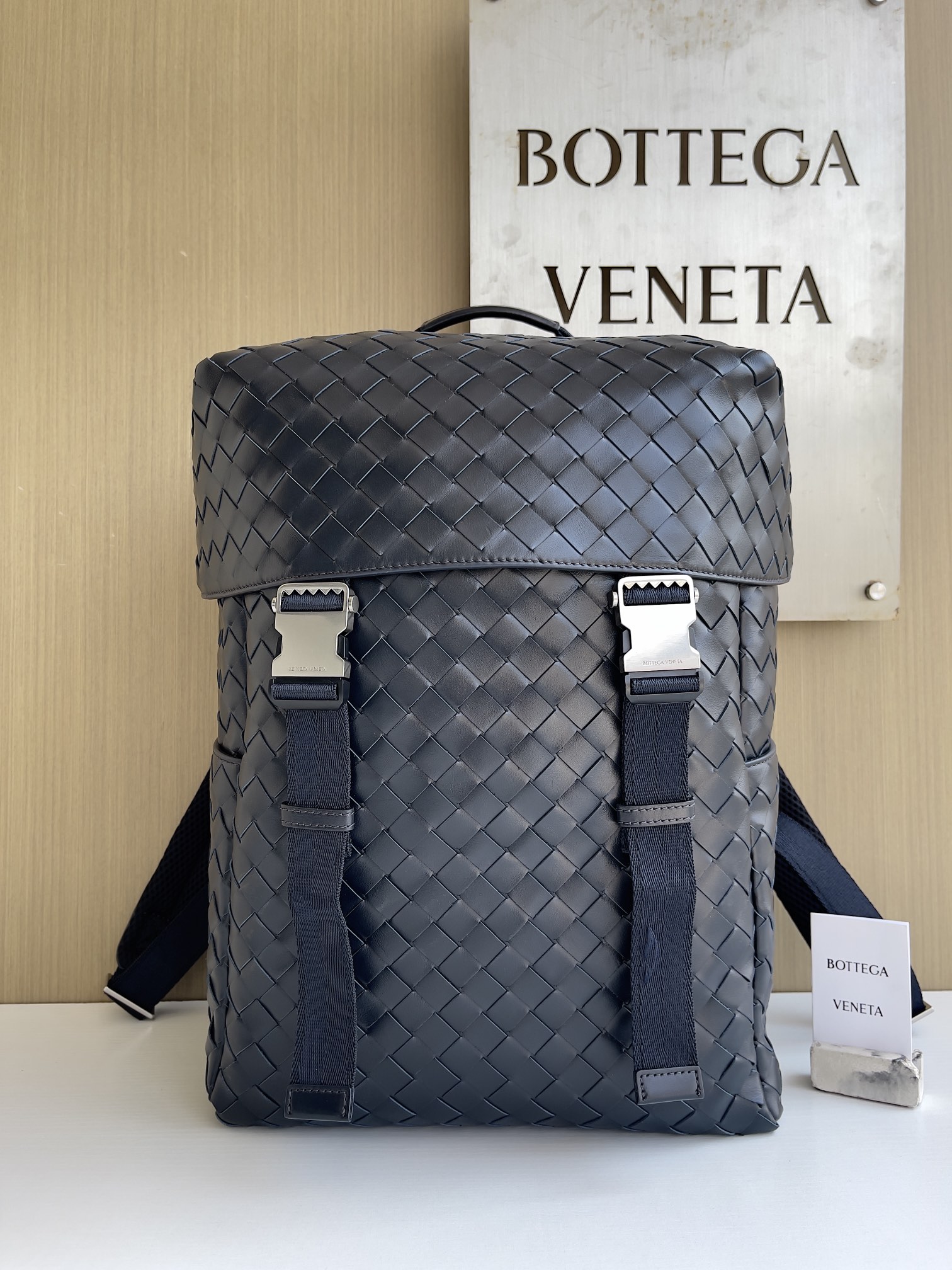 보테가베네타 Bottega Veneta 766580 Intrecciato Flap Backpack 38CM