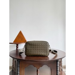 보테가 베네타 Bottega Veneta 755923 Intrecciato Camera Bag 24.5CM