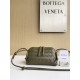 보테가 베네타 Bottega Veneta 794258 Intrecciato Concert Pouch 18.5CM
