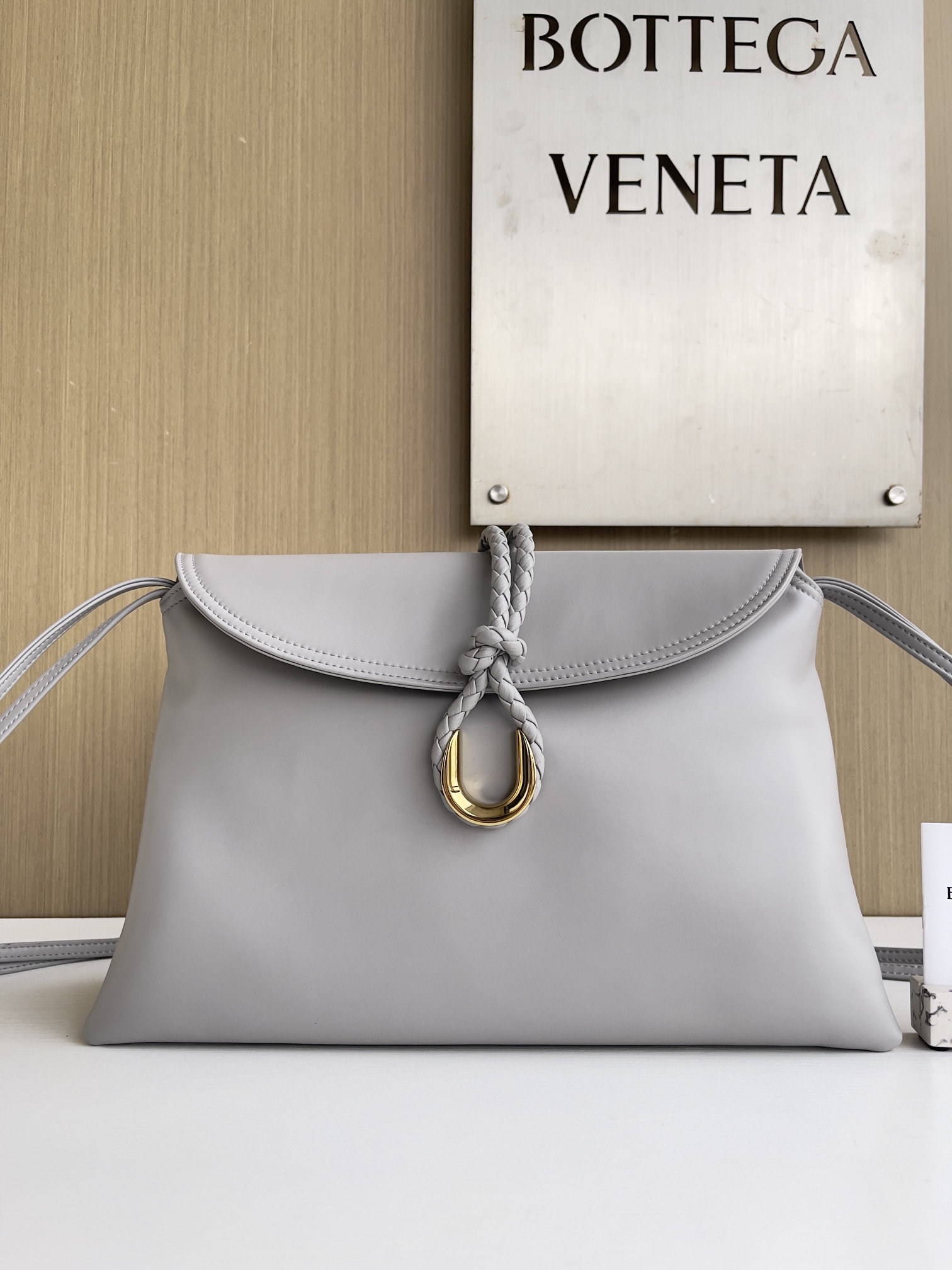 보테가 베네타 Bottega Veneta 806034 Winter Liberta 30CM