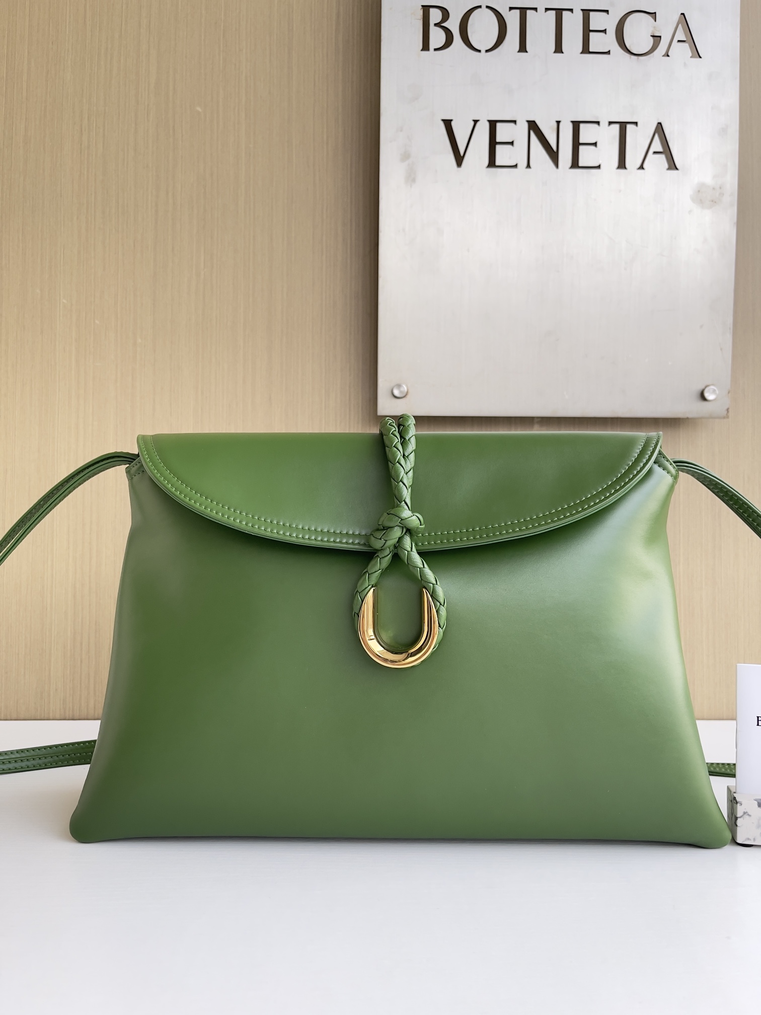 보테가 베네타 Bottega Veneta 806034 Winter Liberta 30CM
