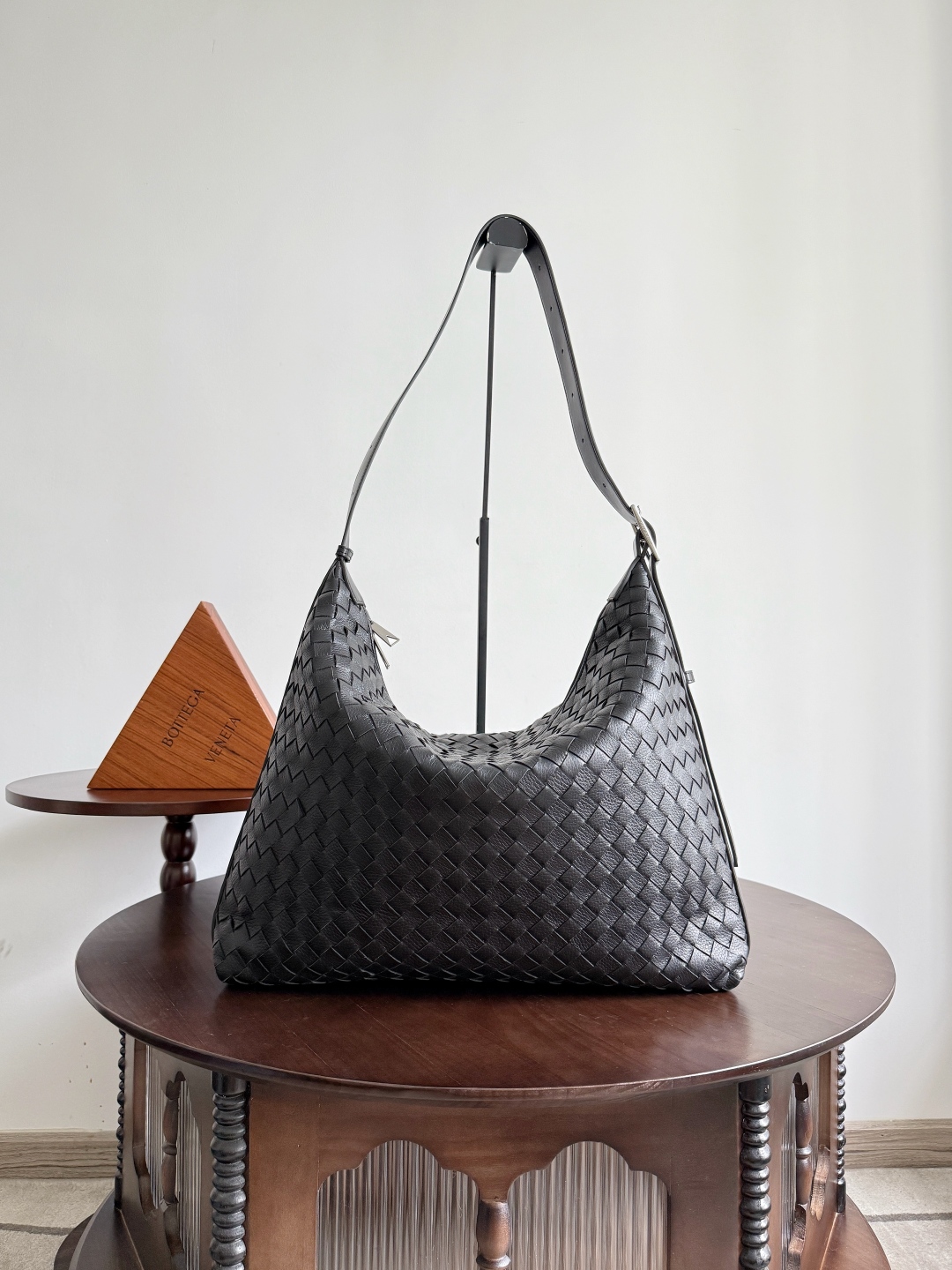 보테가 베네타 Bottega Veneta 806974 Traveler 44CM