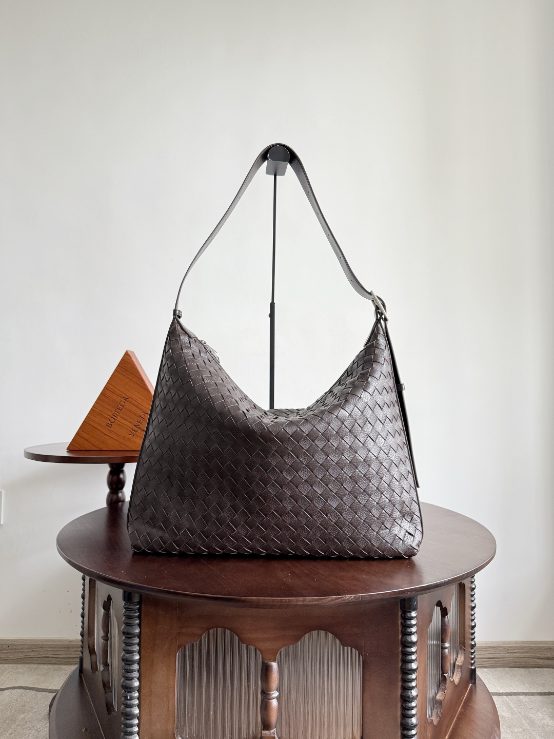 보테가 베네타 Bottega Veneta 806974 Traveler 44CM