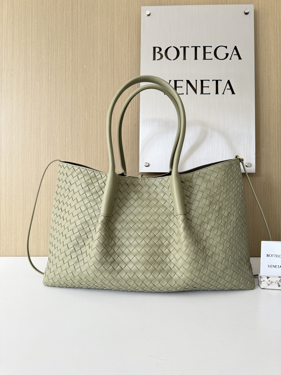 보테가 베네타 Bottega Veneta 817166 Reversible Pinacoteca Tote Bag 43CM