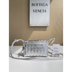 보테가 베네타 Bottega Veneta 666683 Loop 17CM