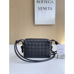 보테가 베네타 Bottega Veneta 680254 Loop 17CM