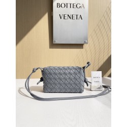 보테가 베네타 Bottega Veneta 680254 Loop 17CM