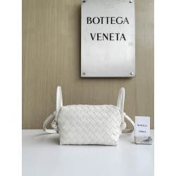 보테가 베네타 Bottega Veneta 796615 Loop 19CM