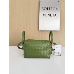 보테가 베네타 Bottega Veneta 796615 Loop 19CM