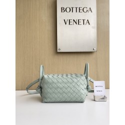 보테가 베네타 Bottega Veneta 796615 Loop 19CM