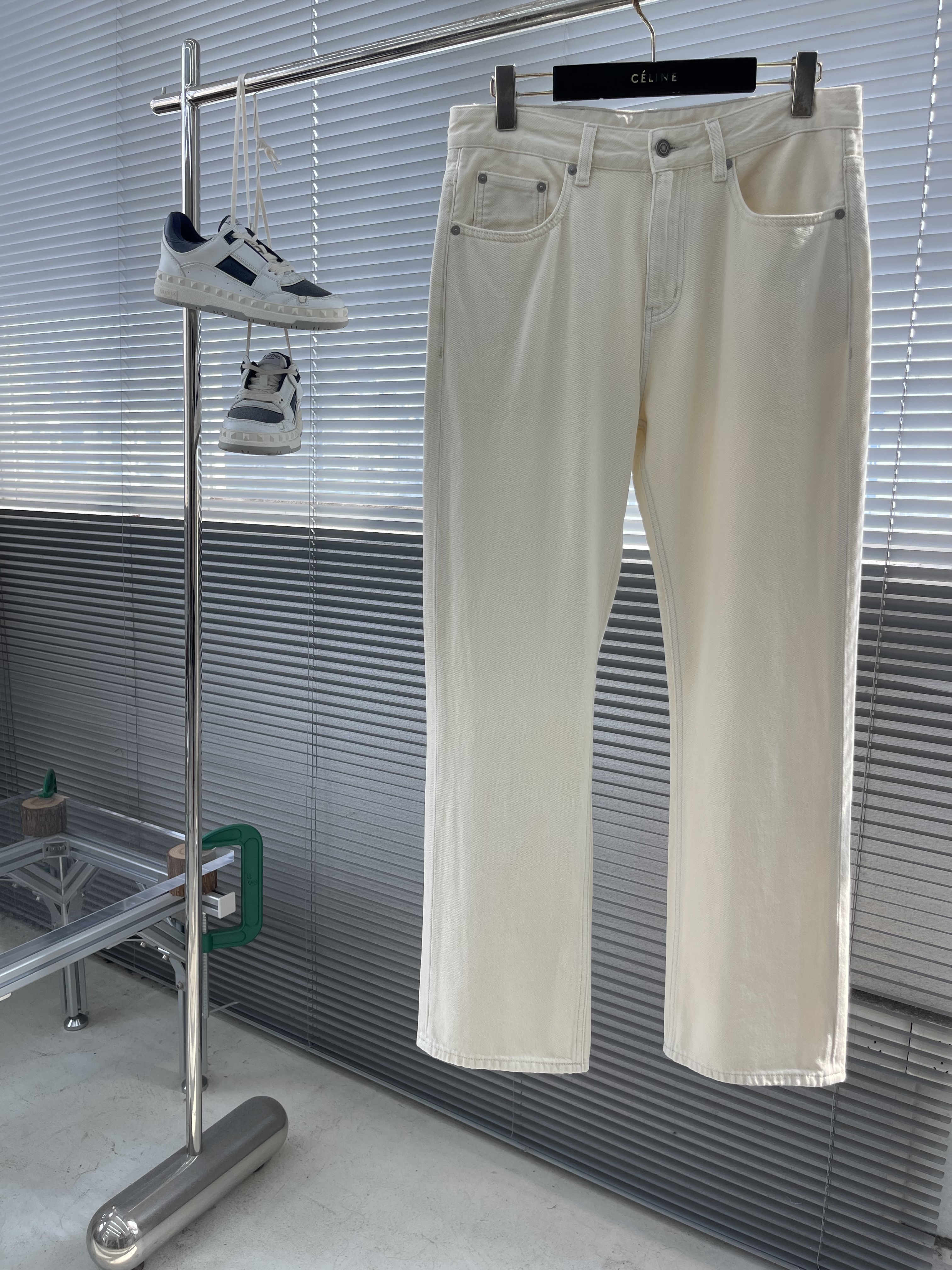 생로랑 Saint Laurent 청바지