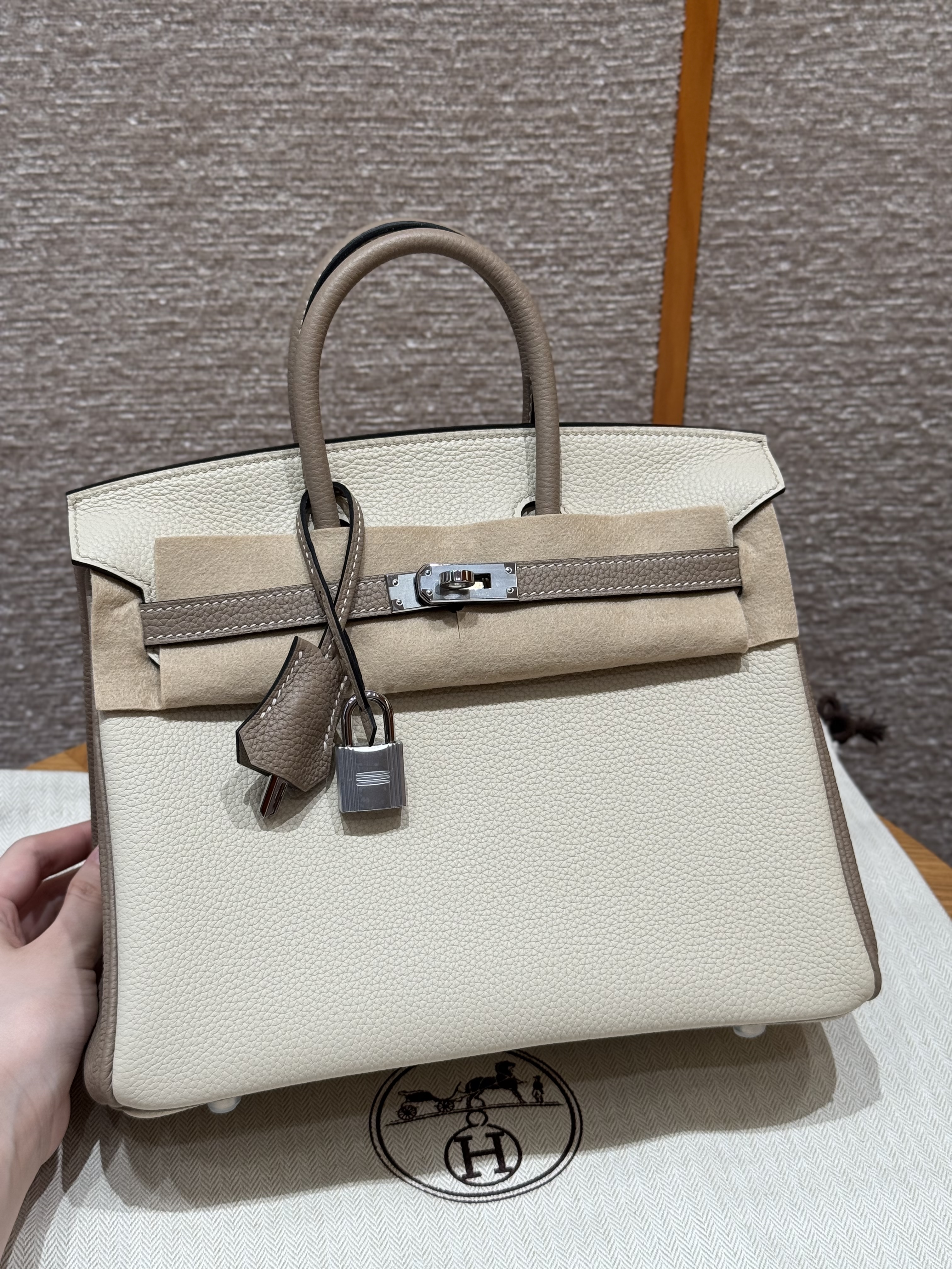 에르메스 Hermes Birkin 25cm Togo 10 Craie and 81 Gris tourterlle/silver
