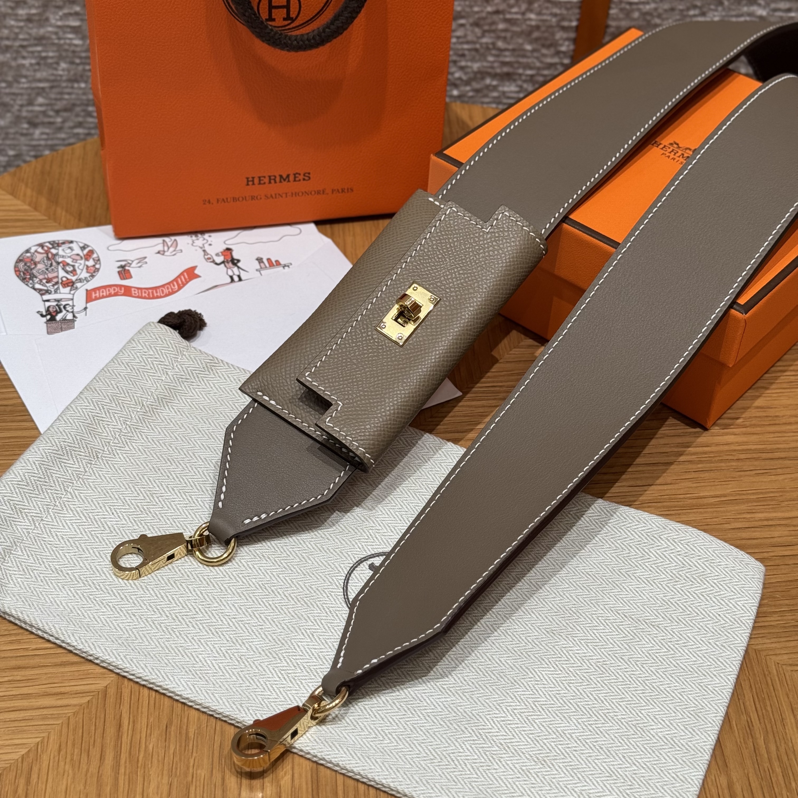 에르메스 Hermes Kelly Pocket strap Epsom and Swift 18 Etoupe/gold