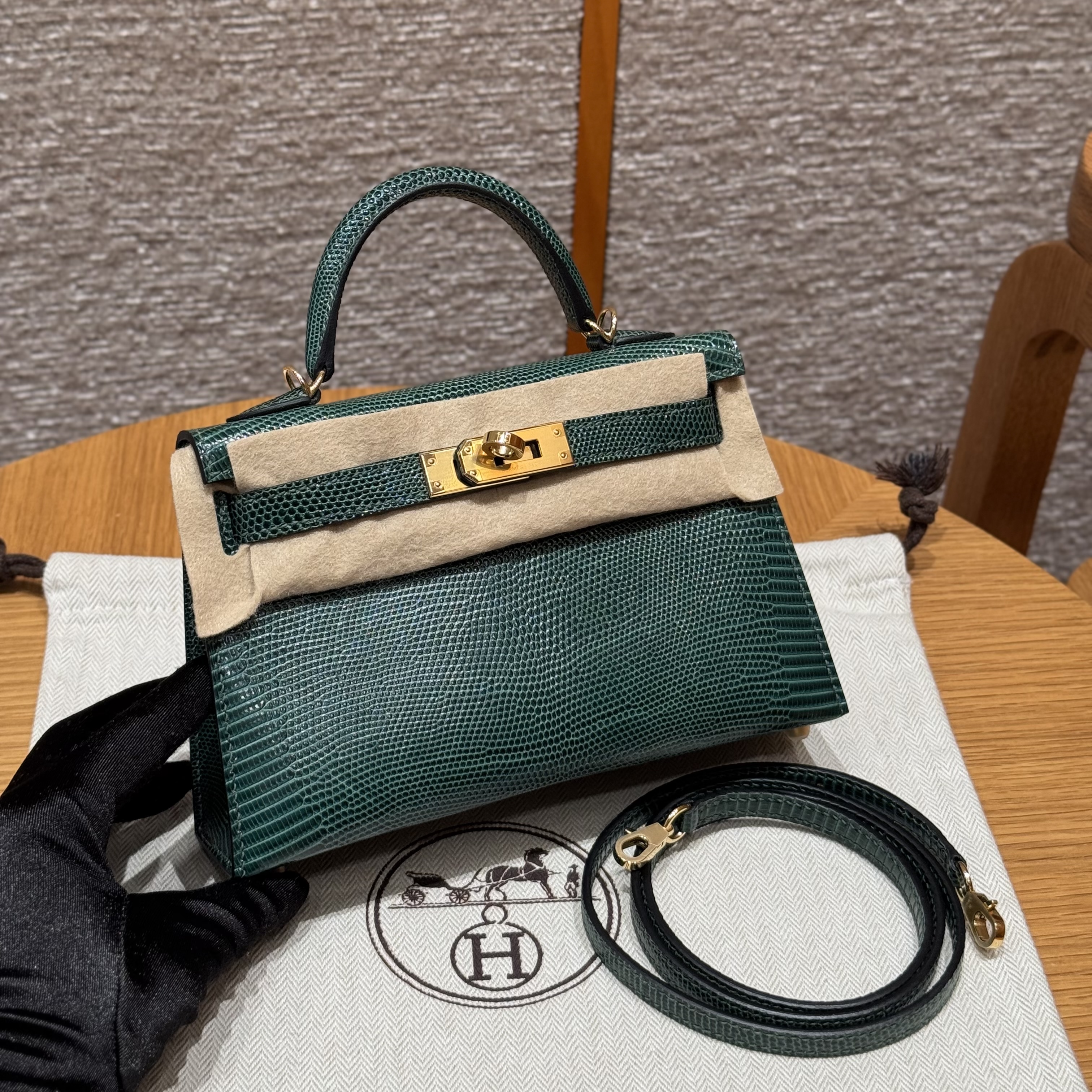 에르메스 Hermes Mini Kelly 19cm Lizard 60 Vert pochette/gold