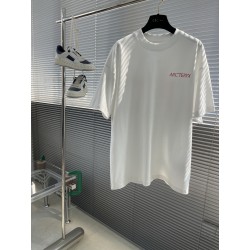 아크테릭스 ARC'TERYX 반팔 티셔츠