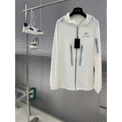 아크테릭스 ARC'TERYX 재킷