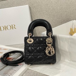 디올 Dior Lady Dior Micro Bag Black 12cm