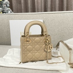 디올 Dior Mini Lady Dior Bag Apricot 17cm