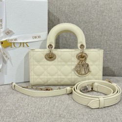 디올 Dior Small Lady D-Joy Bag Beige 22cm