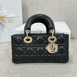 디올 Dior Small Lady D-Joy Bag Black 22cm