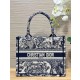 디올 Dior Small Dior Book Tote Blue Reverse 26.5cm