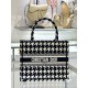 디올 Dior Small Dior Book Tote Black 26.5cm