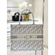 디올 Dior Medium Dior Book Tote Oblique Jacquard Gray 36.5cm