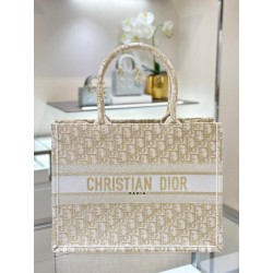 디올 Dior Medium Dior Book Tote Oblique Jacquard gold 36.5cm