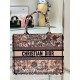 디올 Dior Medium Dior Book Tote pink 36.5cm