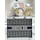 디올 Dior Medium Dior Book Tote Black 36.5cm