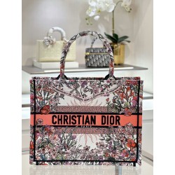 디올 Dior Medium Dior Book Tote 36.5cm