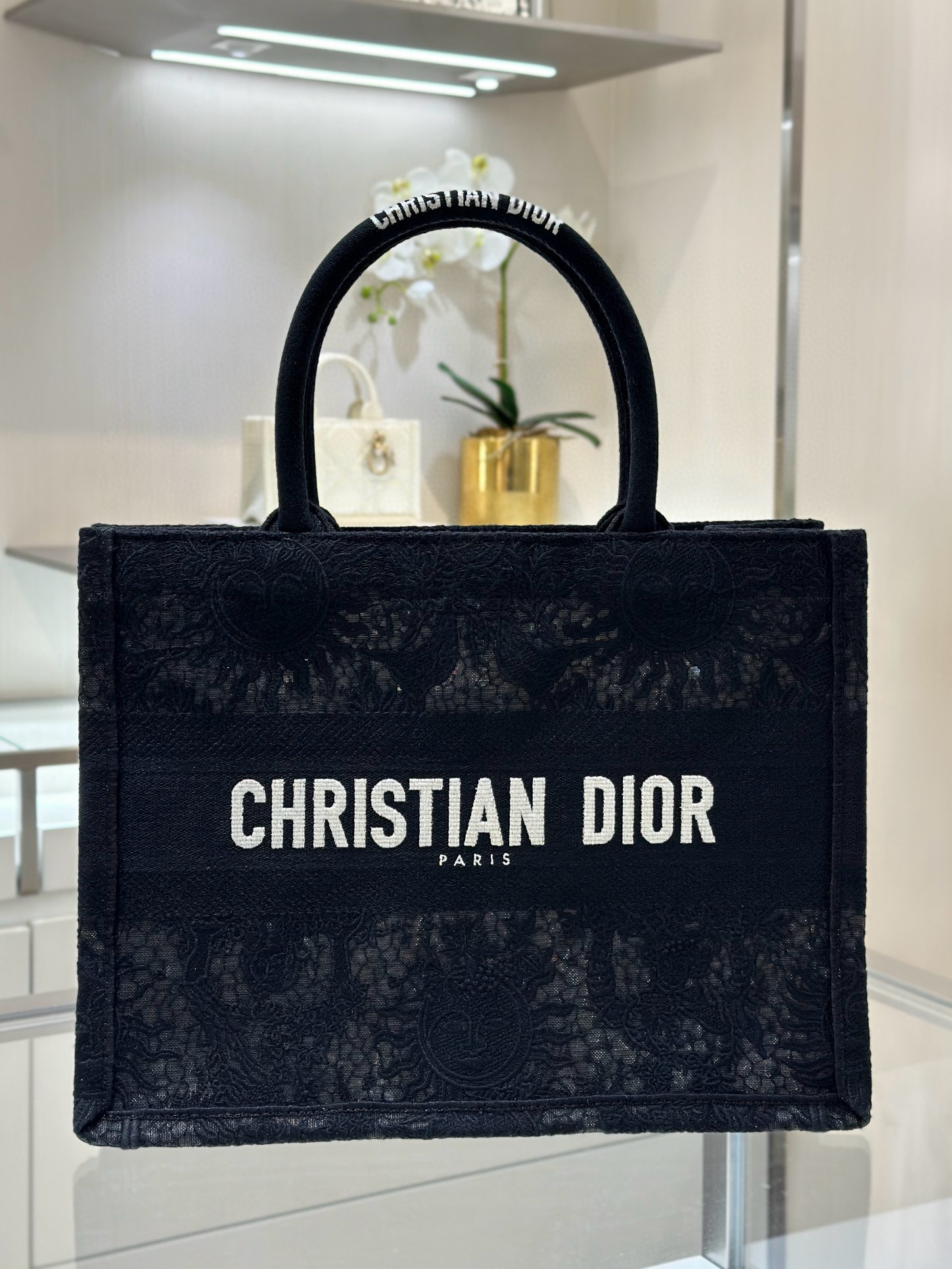 디올 Dior Medium Dior Book Tote Black 36.5cm