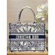디올 Dior Medium Dior Book Tote Blue 36.5cm