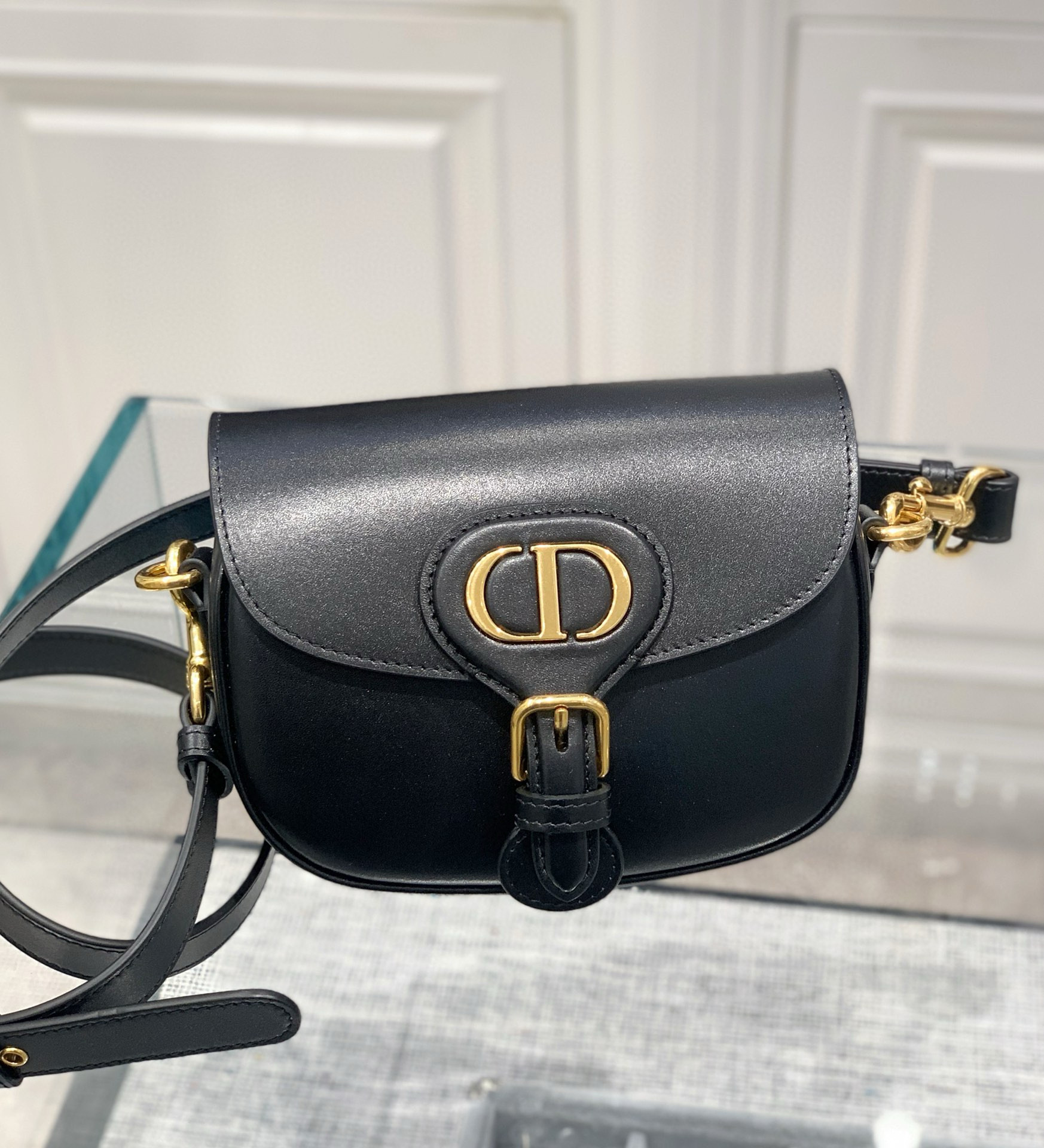 디올 Dior Small Bobby Bag Black 18cm