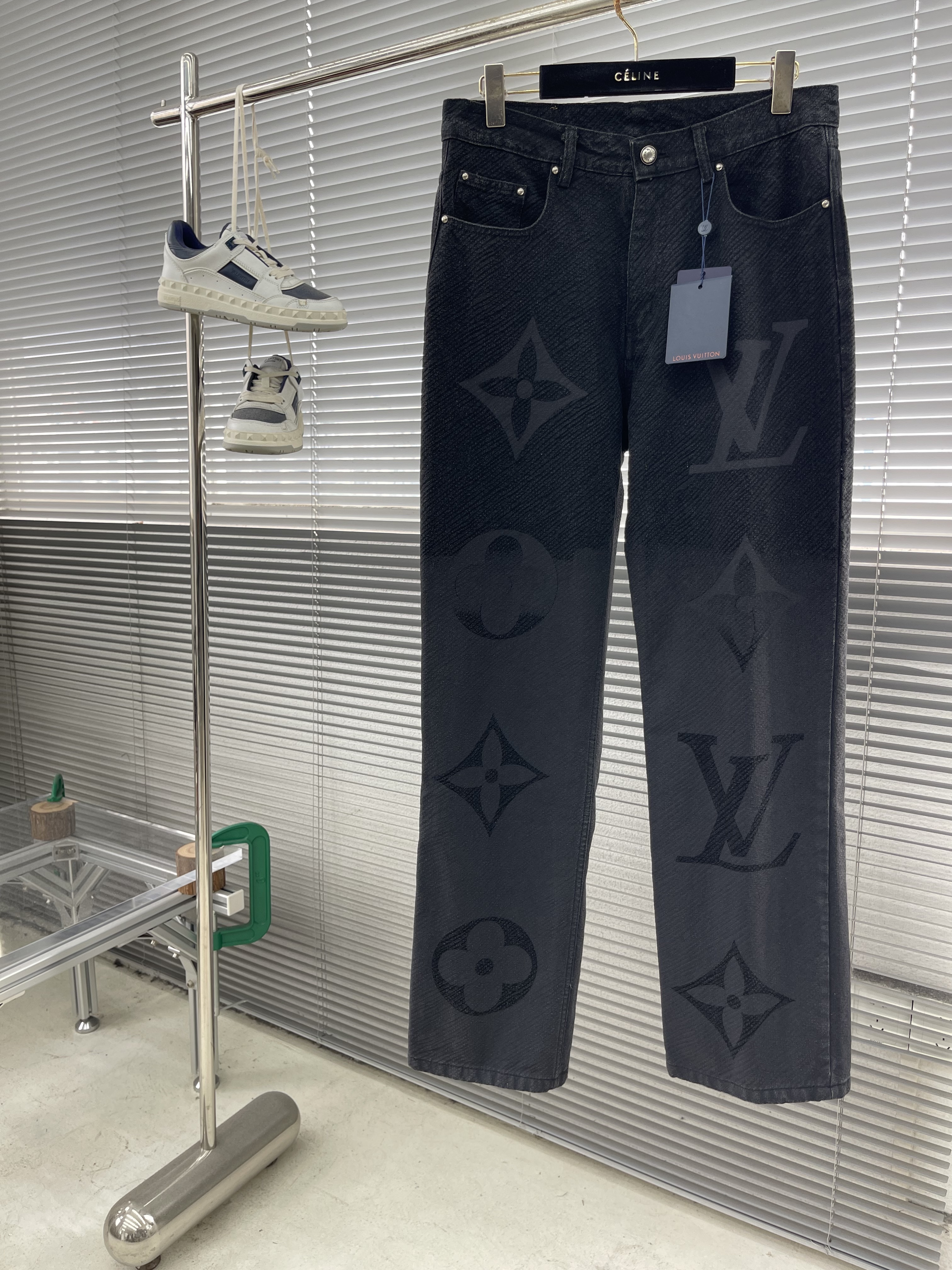 루이비통 Louis Vuitton 청바지