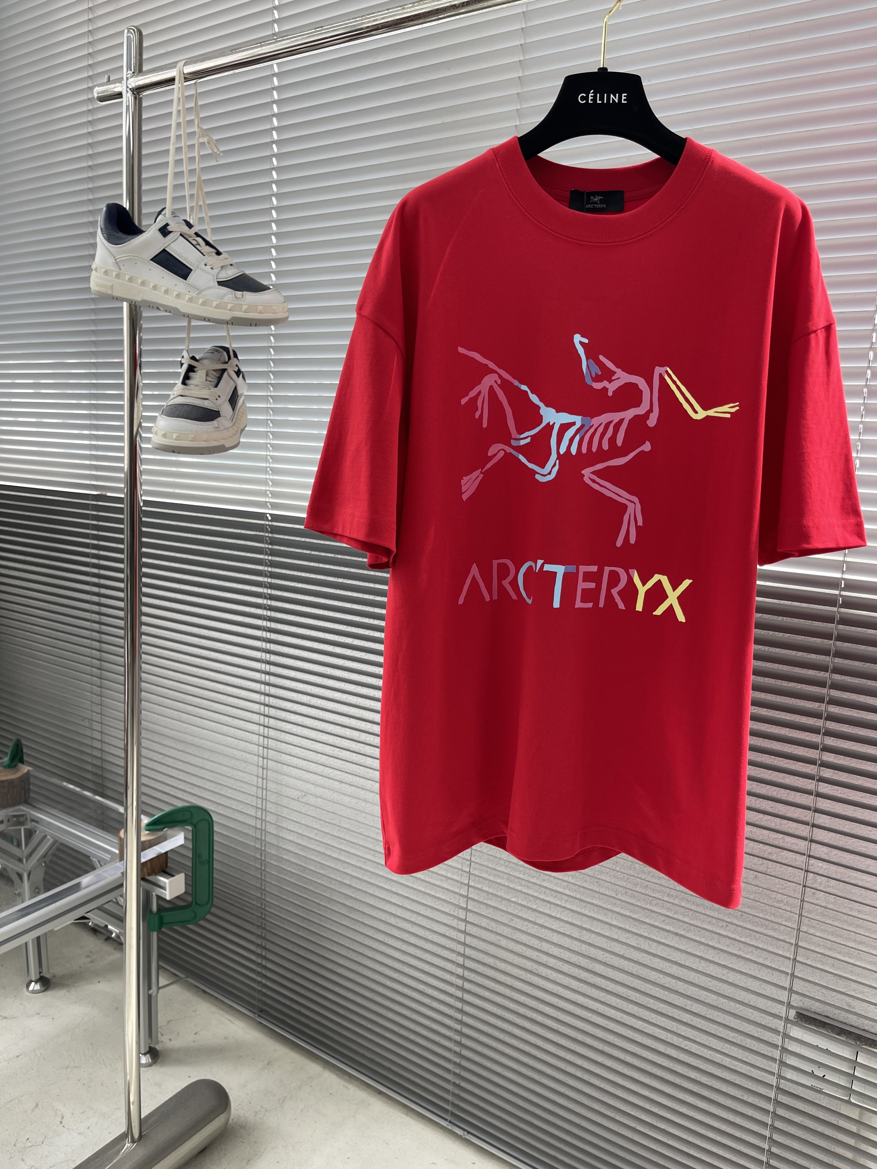 아크테릭스 ARC'TERYX 반팔 티셔츠